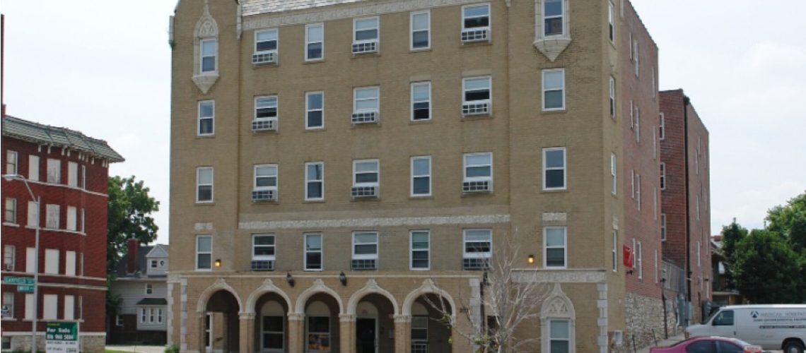 Daytime Image of Emerson Apartments in Kansas City, Missouri